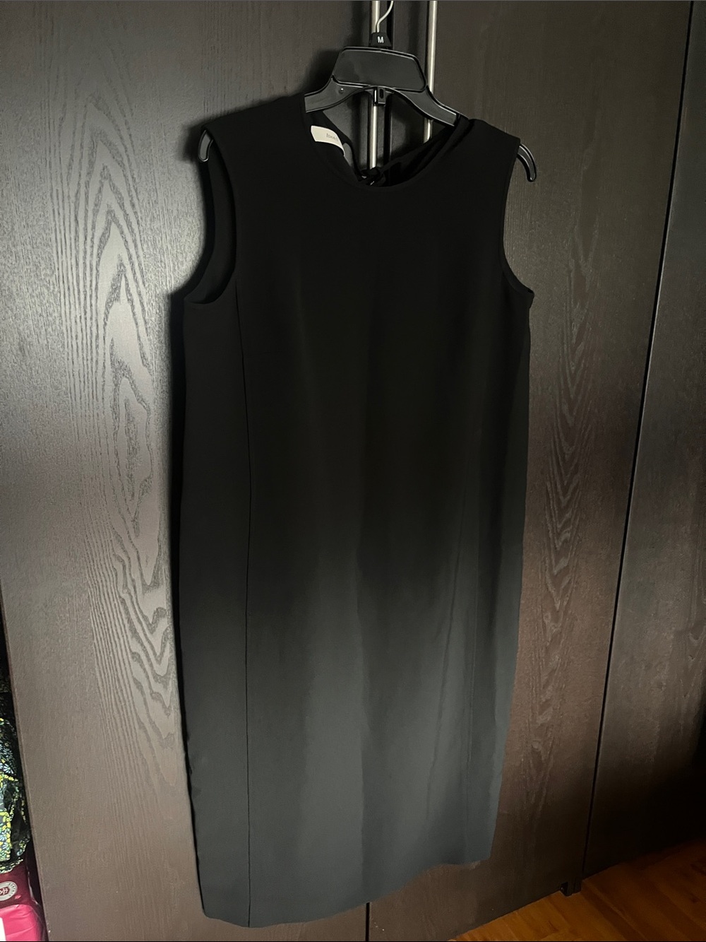 Sleek Black Sleeveless Midi Dress